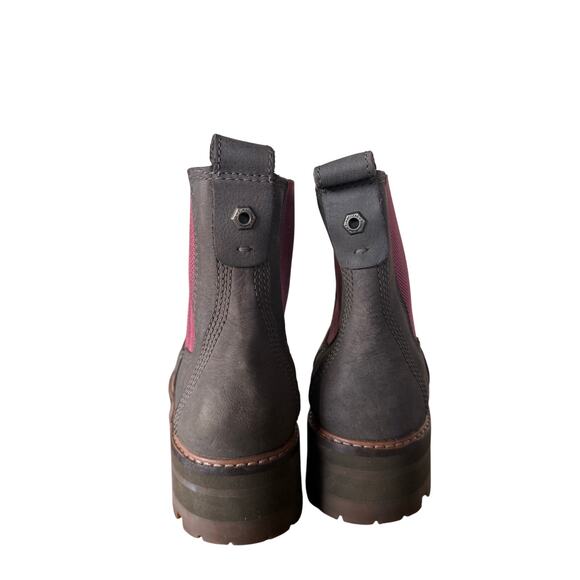 Timberland Women’s Gray Chelsea Boots with Red Elastic Size 8.5 - Picture 4 of 8
